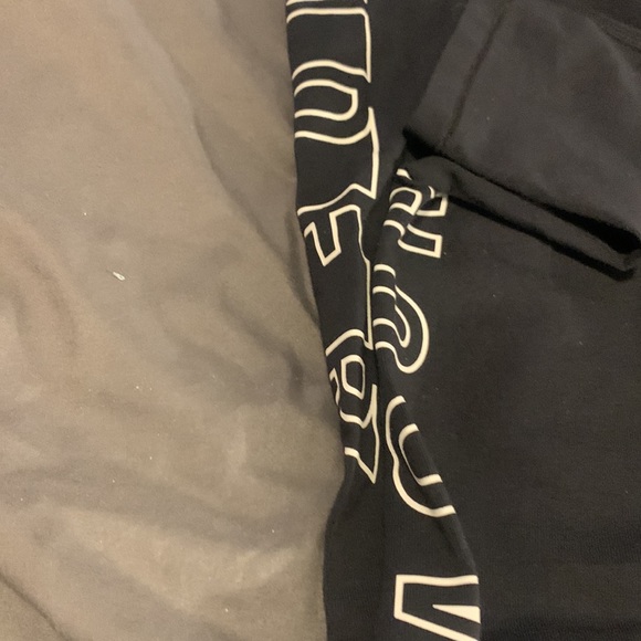 UNDER ARMOUR LEGGINGS - Picture 4 of 4